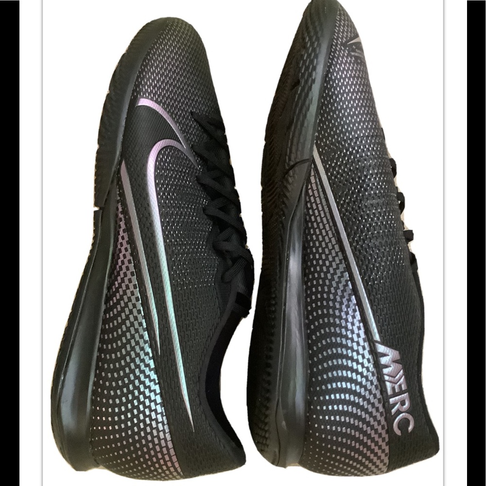 Nike Merc Sz 9.5 men’s Mercurial AT993-010 shoes